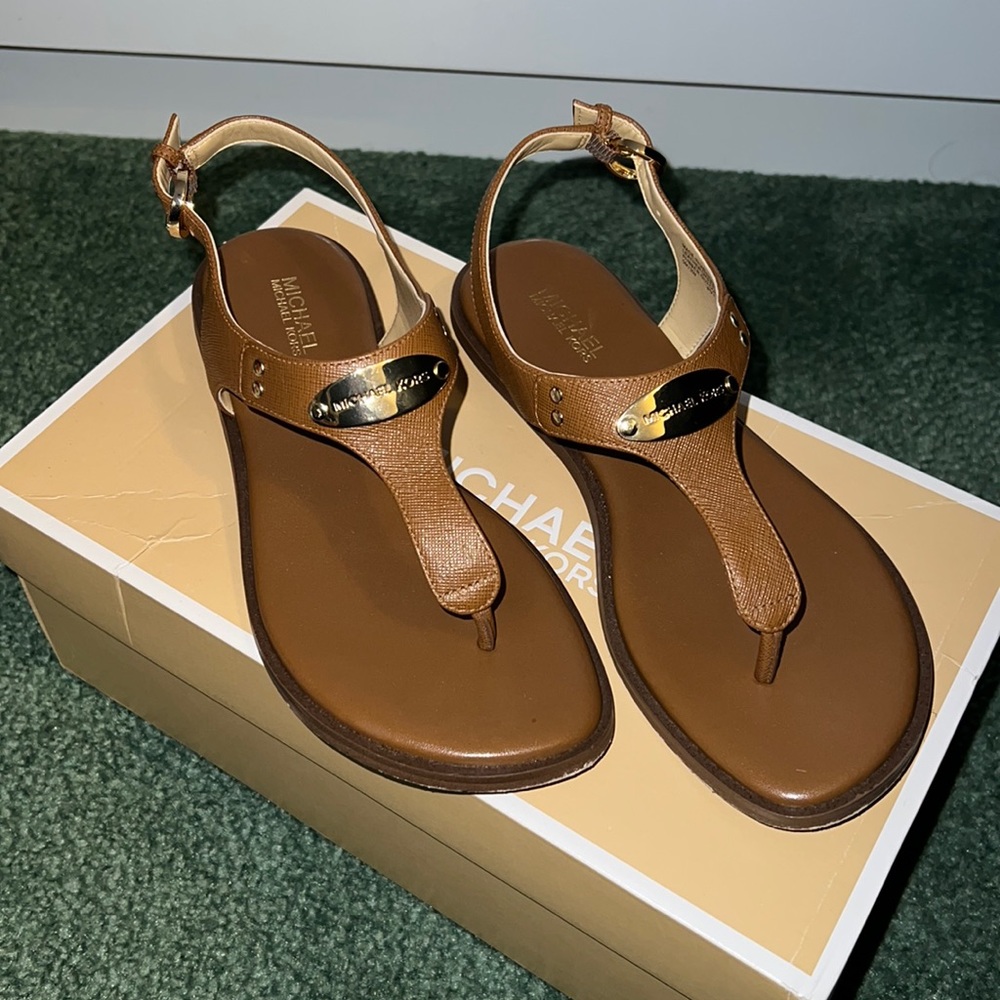 Michael kors women’s leather sandal